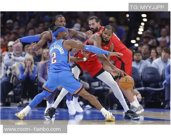 火箭遭遇惨败23个攻板难掩低效投篮雷霆外线攻防一体引领时代潮流